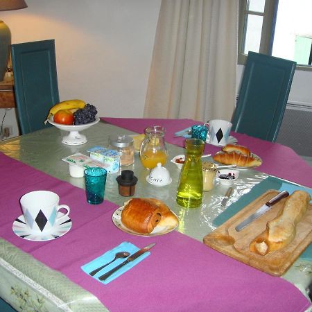 La Maison Bleue Sault-de-Vaucluse Zewnętrze zdjęcie