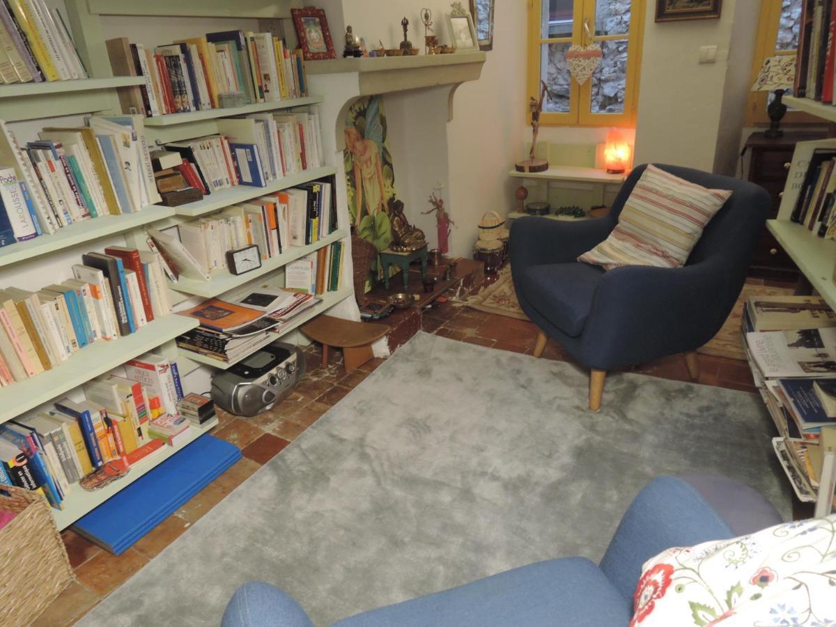 La Maison Bleue Sault-de-Vaucluse Zewnętrze zdjęcie